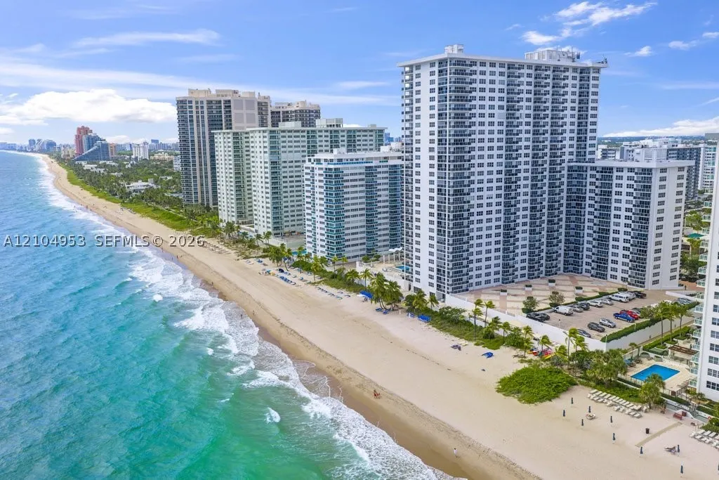 3500 Galt Ocean Dr #2517