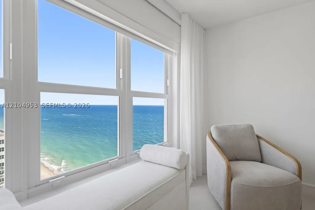 3500 Galt Ocean Dr #2517