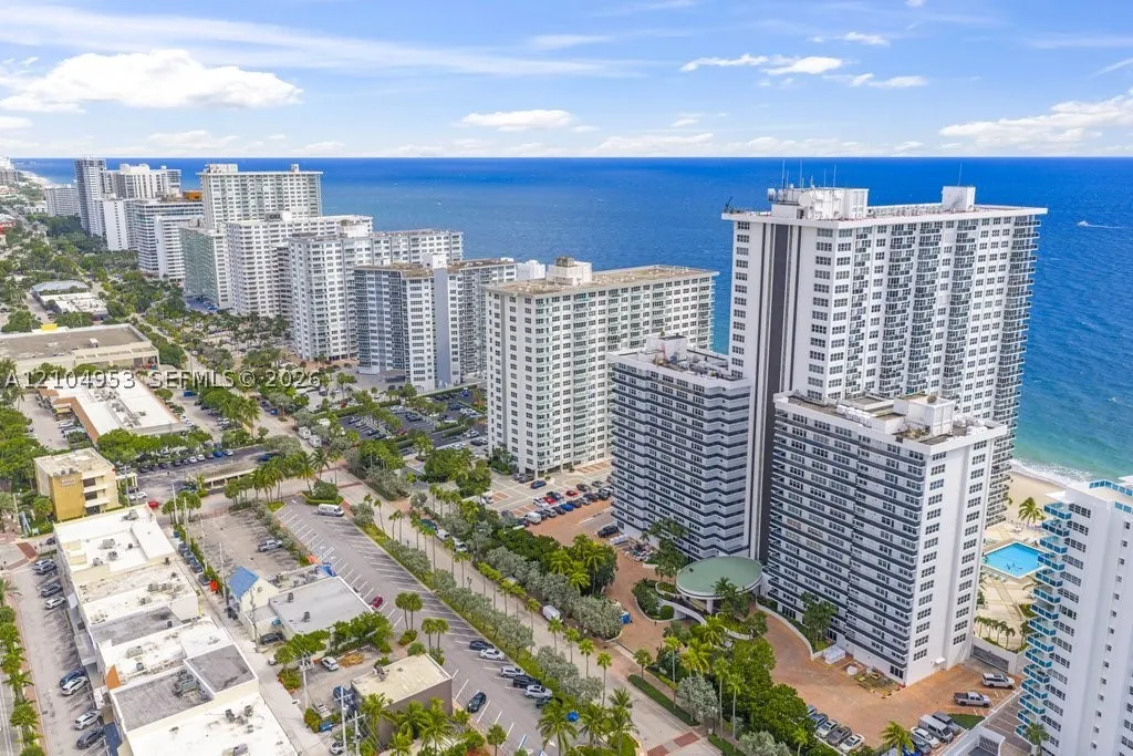 3500 Galt Ocean Dr #2517