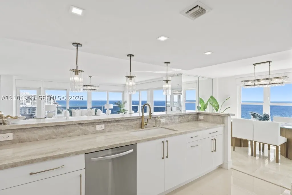 3500 Galt Ocean Dr #2517
