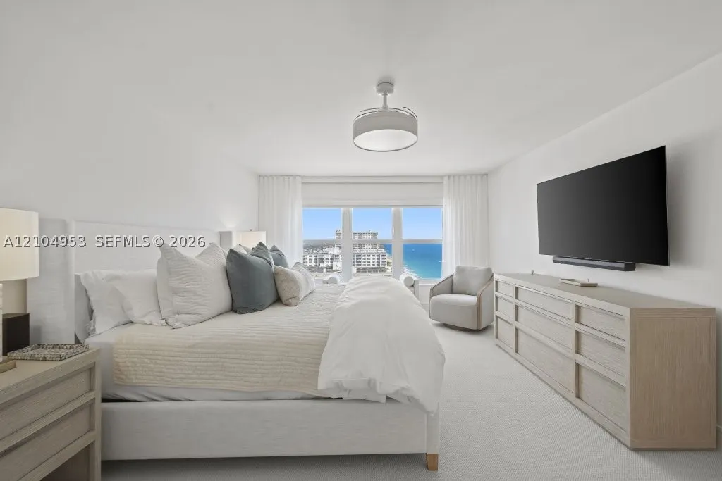 3500 Galt Ocean Dr #2517
