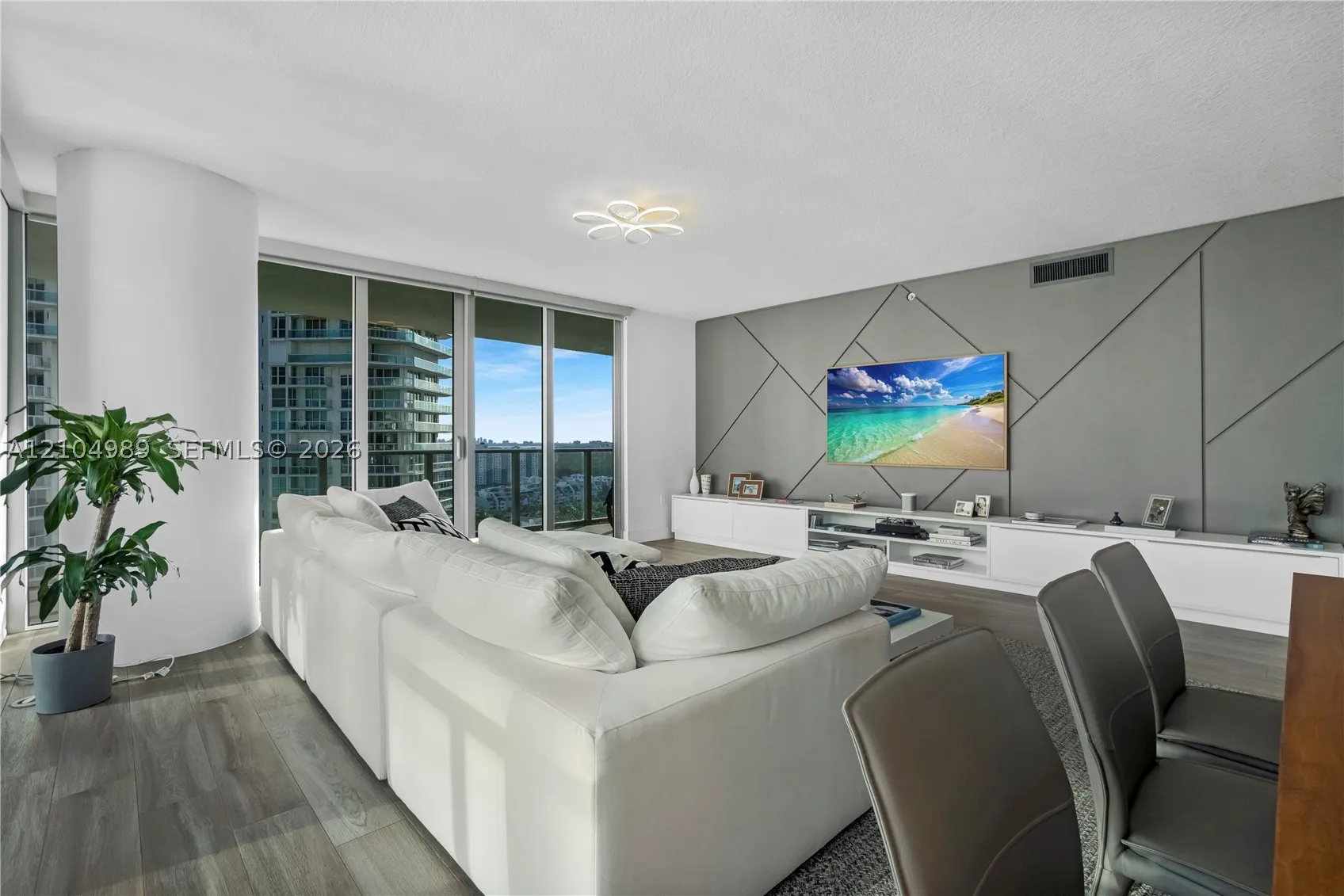 300 Sunny Isles Blvd #4-1802