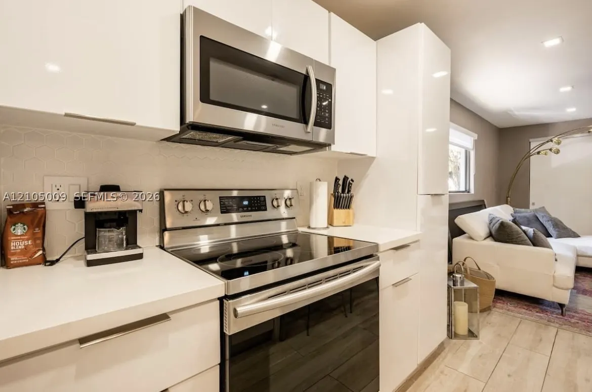 254 NW 51st St