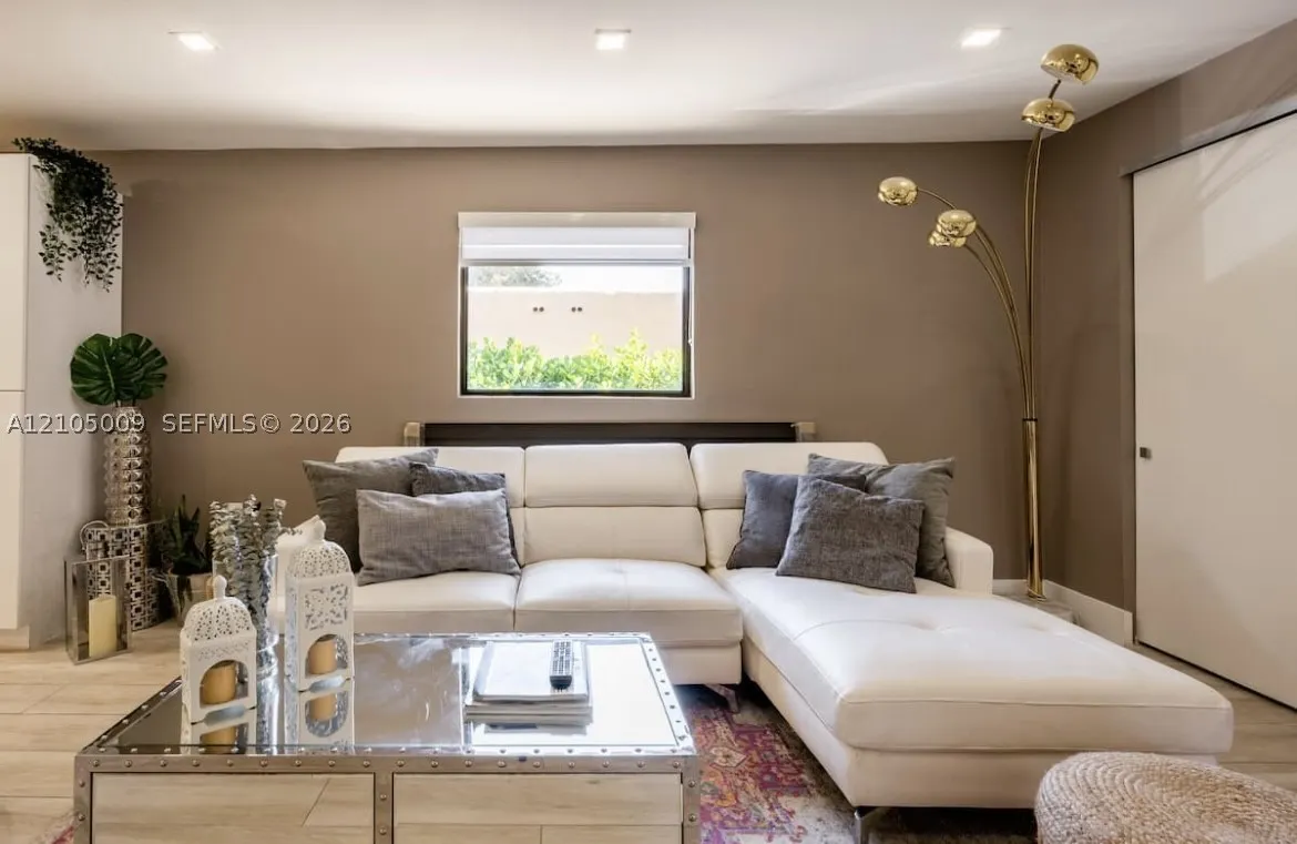 254 NW 51st St