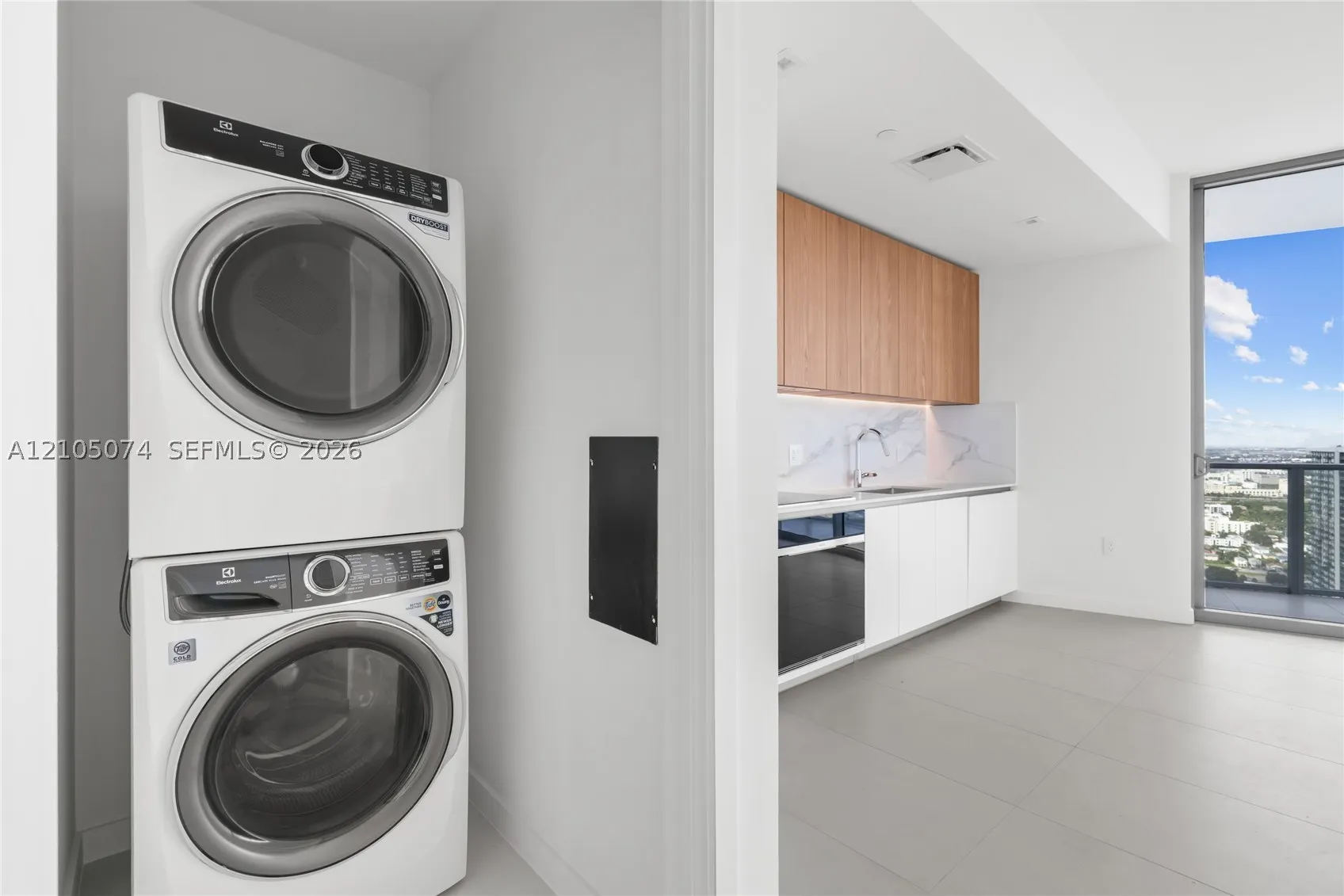 1400 Biscayne Blvd #3407