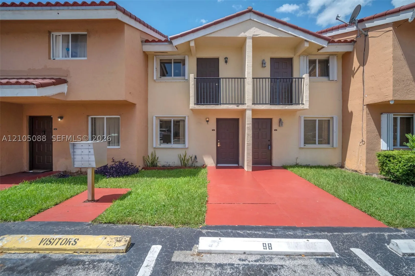 560 NW 82nd Pl #305