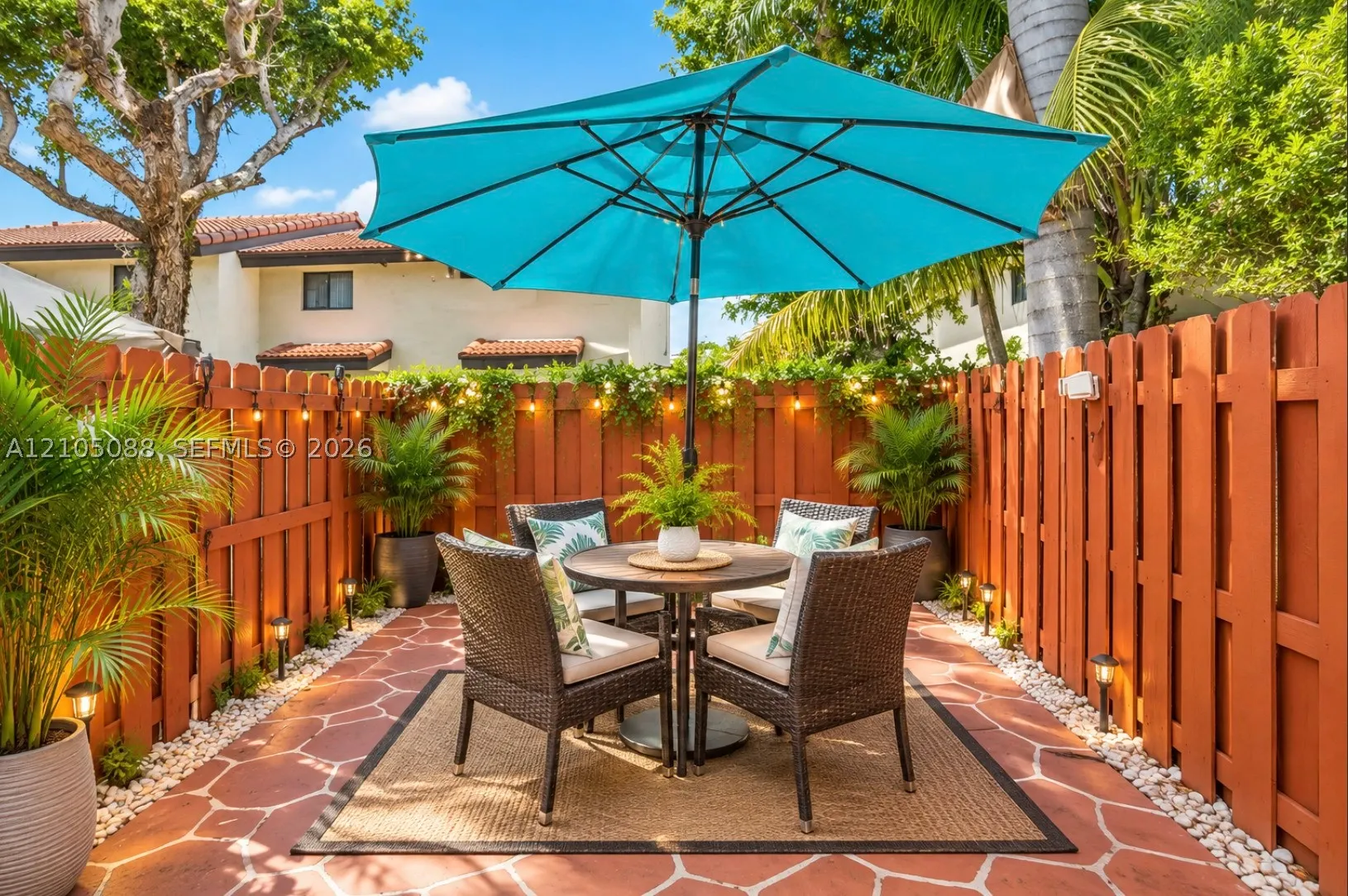 560 NW 82nd Pl #305