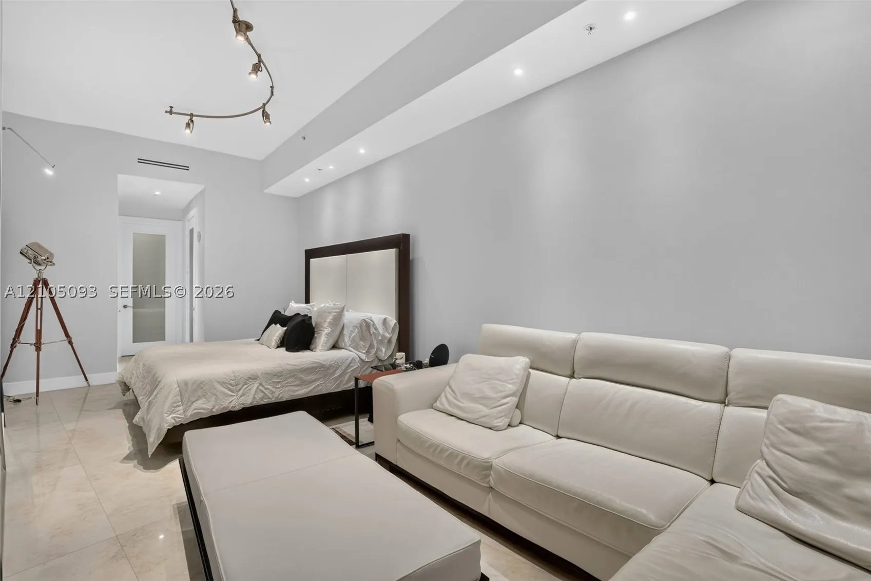 18101 Collins Ave #TS-5506