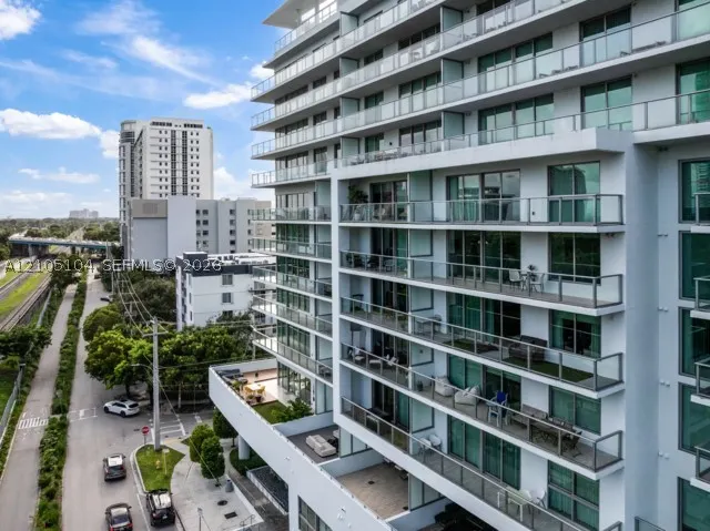 1600 SW 1st Ave #707