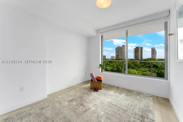 1600 SW 1st Ave #707