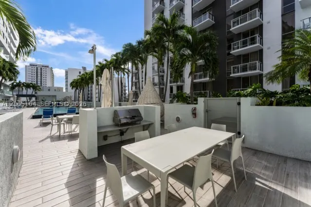 1600 SW 1st Ave #707