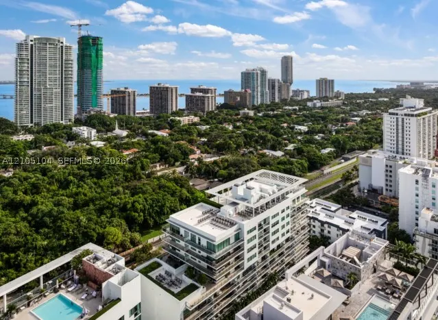 1600 SW 1st Ave #707