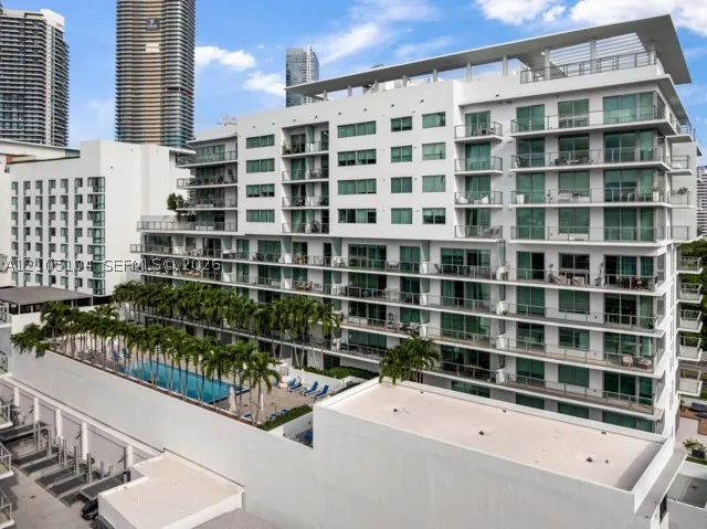 1600 SW 1st Ave #707