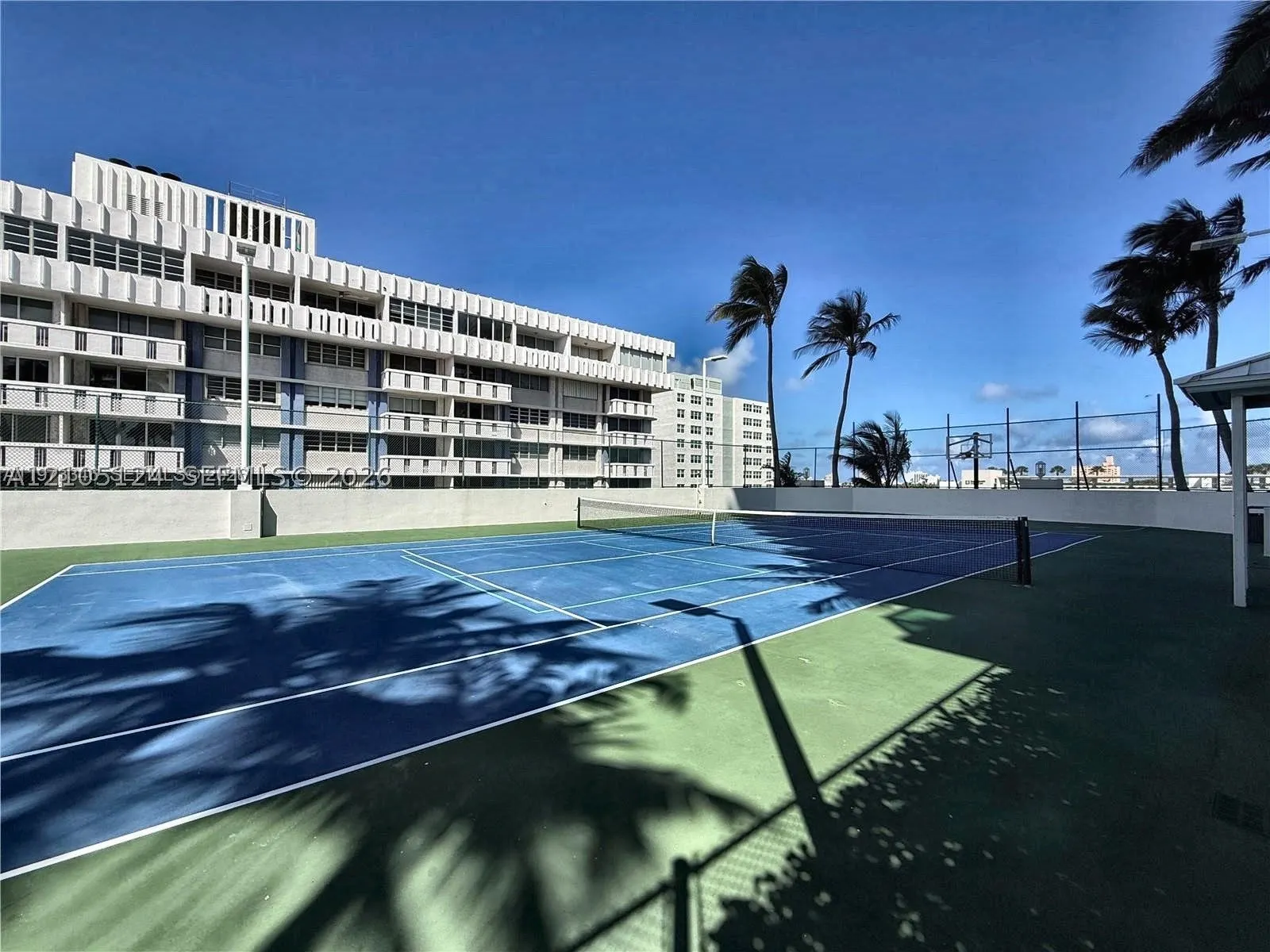 650 West Ave #305