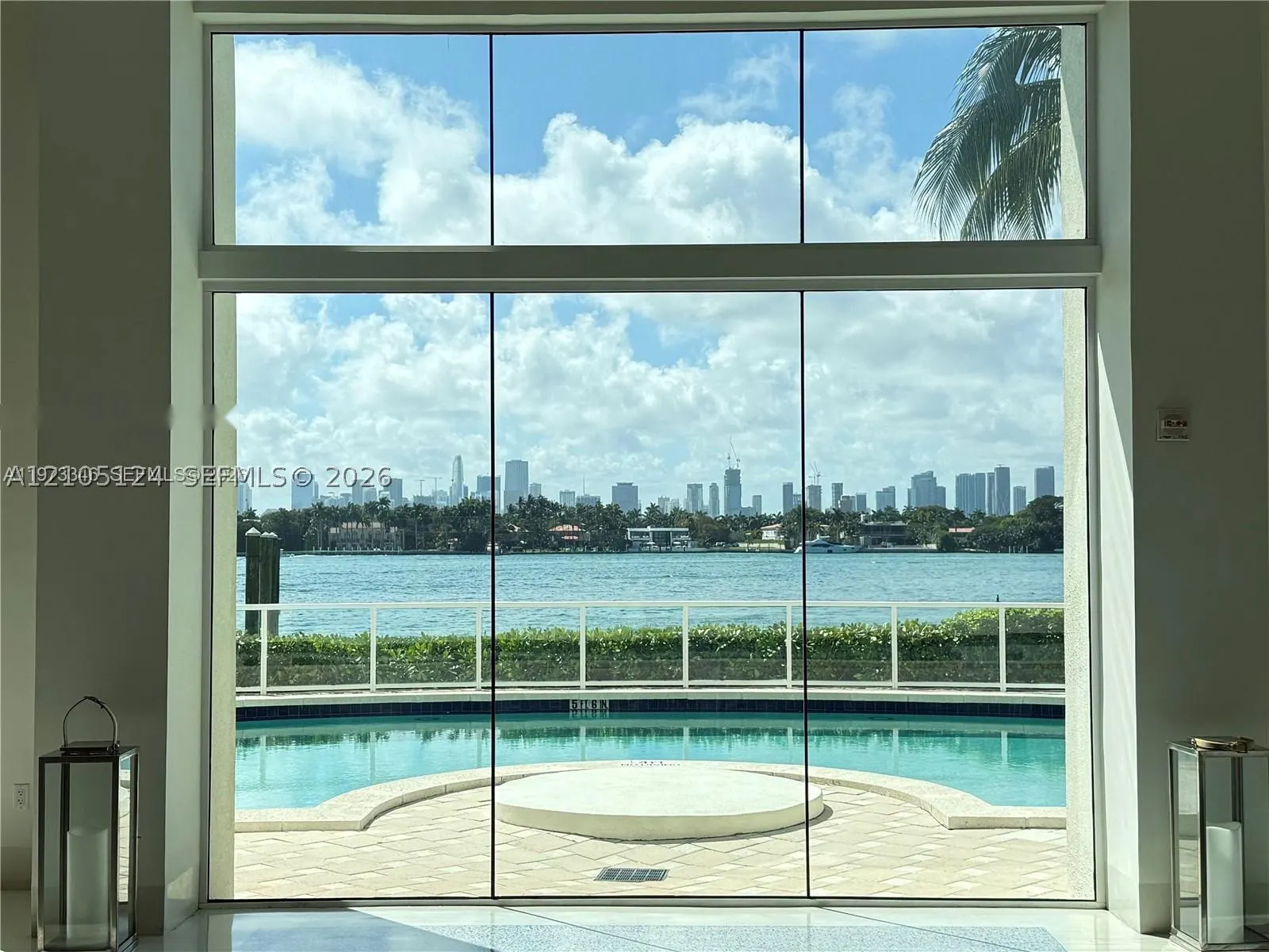 650 West Ave #305