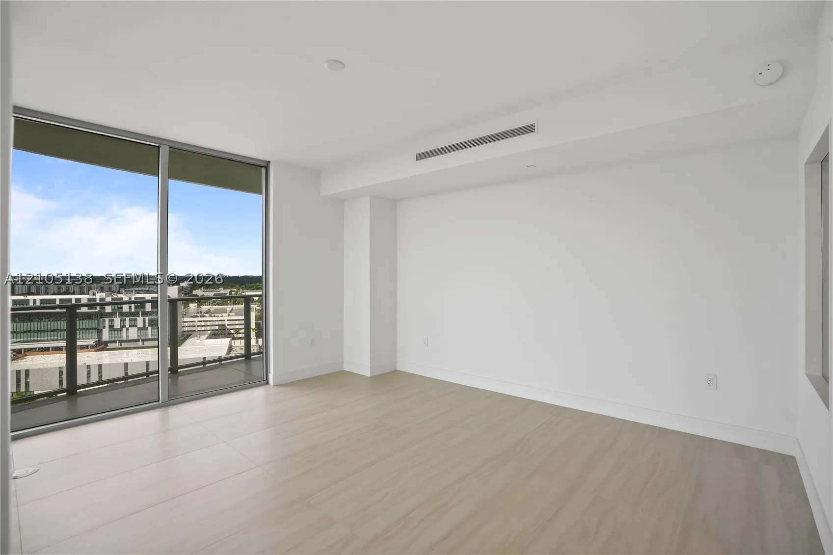 2411 LAGUNA CIRCLE #1505