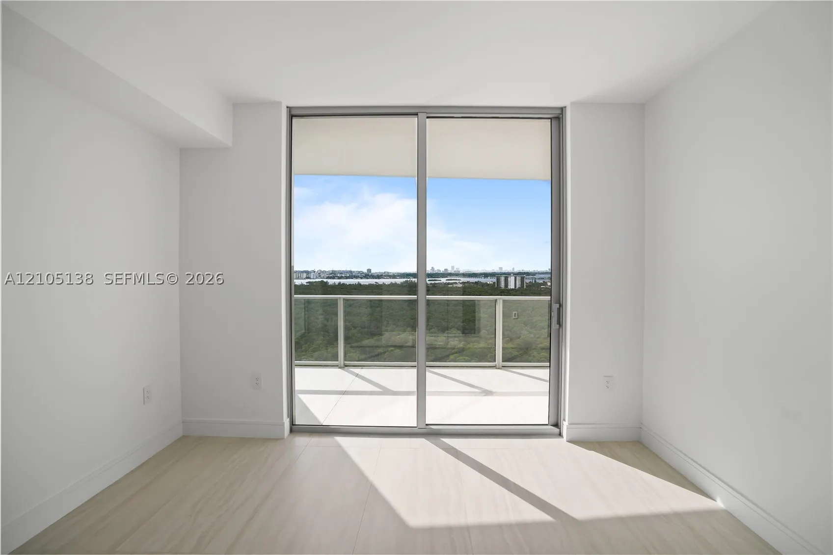 2411 LAGUNA CIRCLE #1505