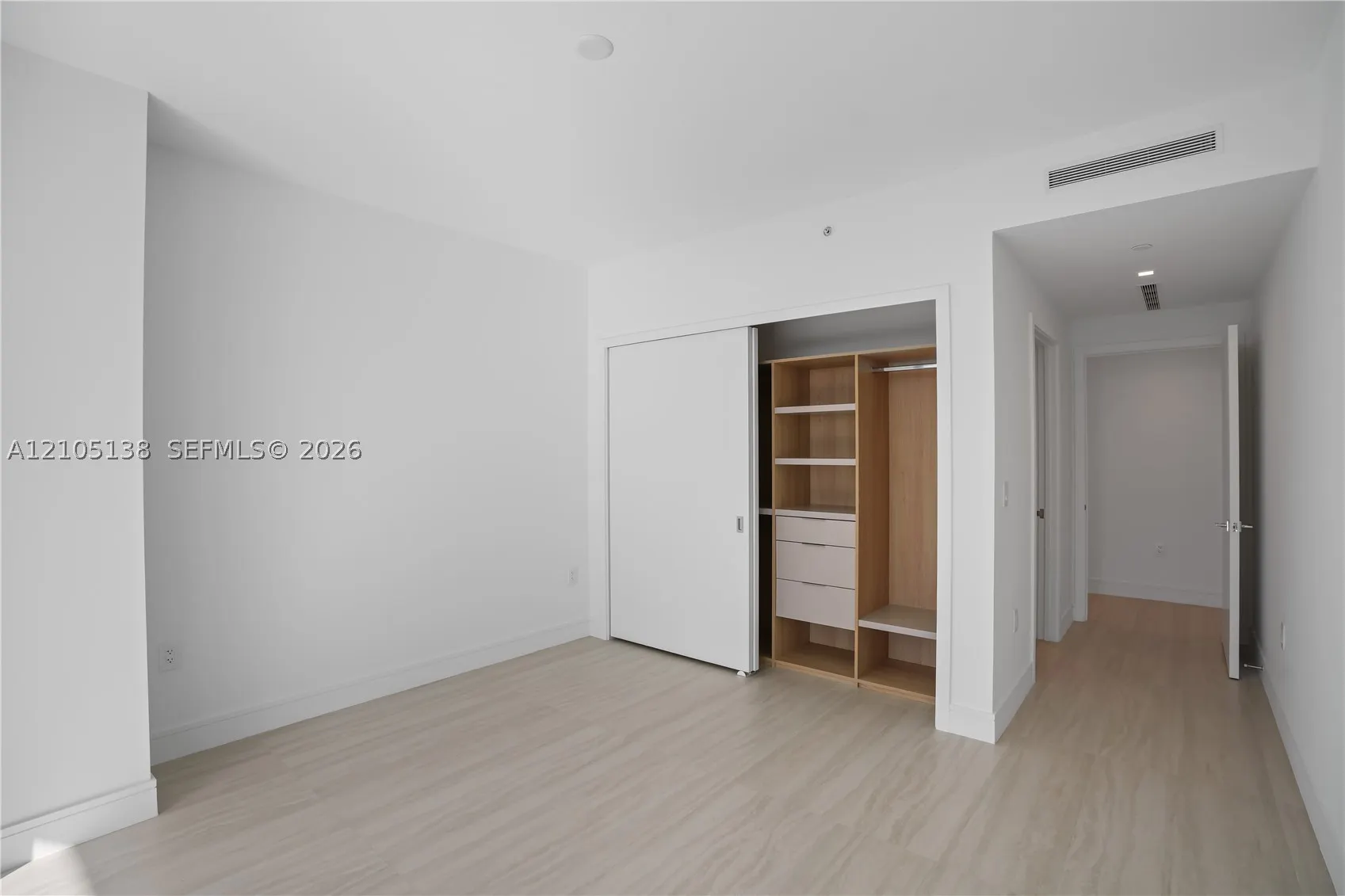 2411 LAGUNA CIRCLE #1505