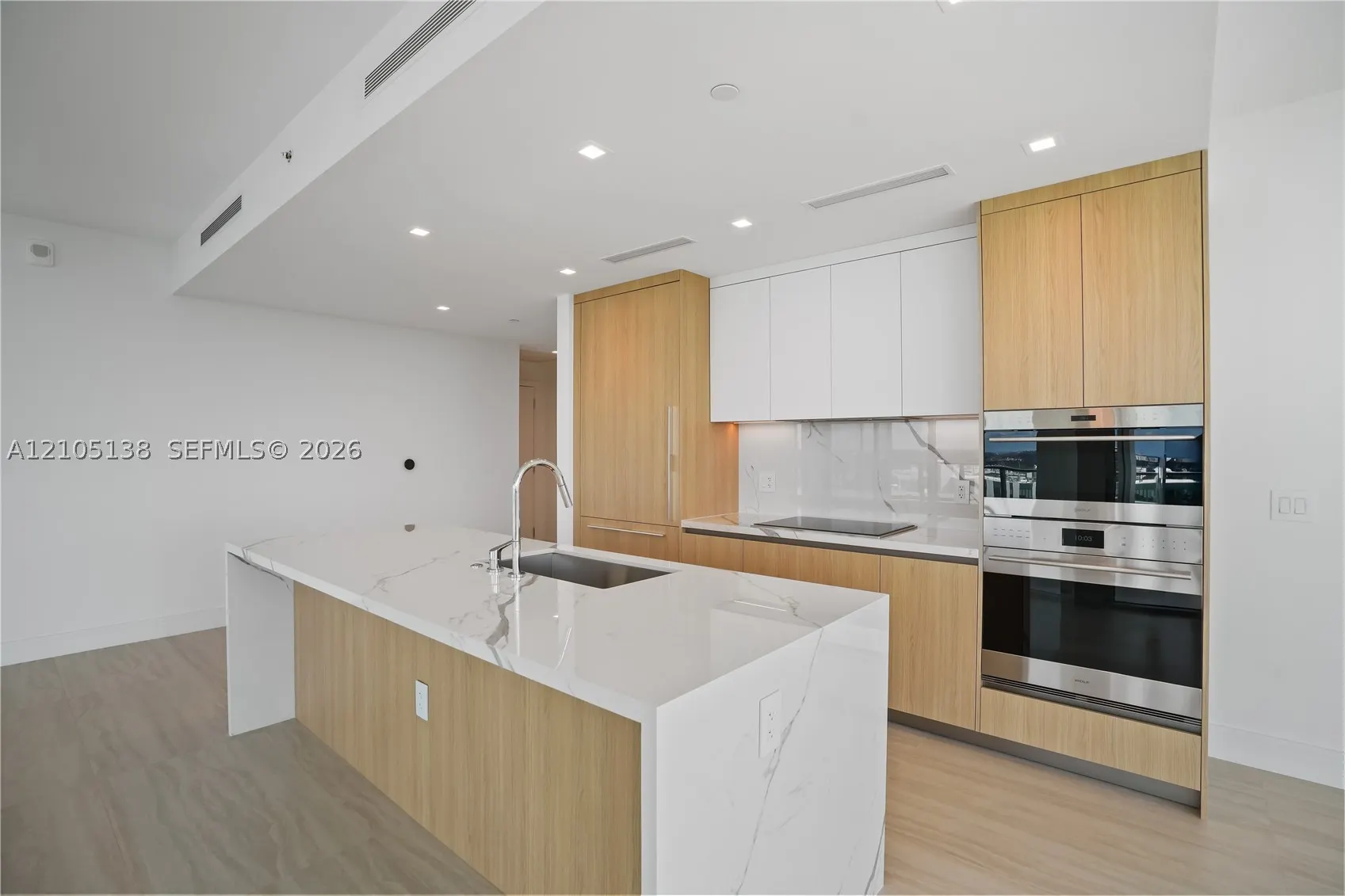 2411 LAGUNA CIRCLE #1505