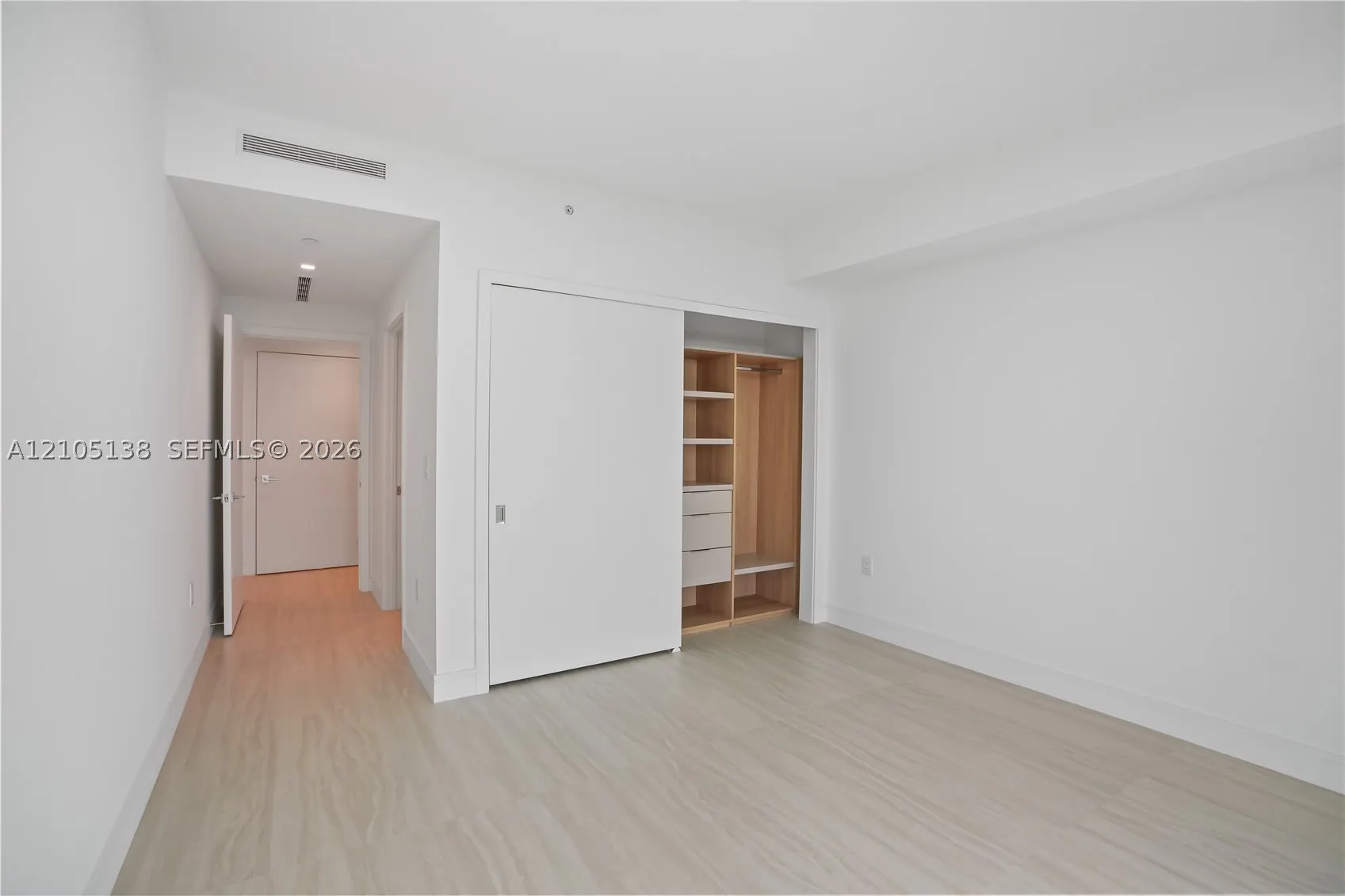 2411 LAGUNA CIRCLE #1505