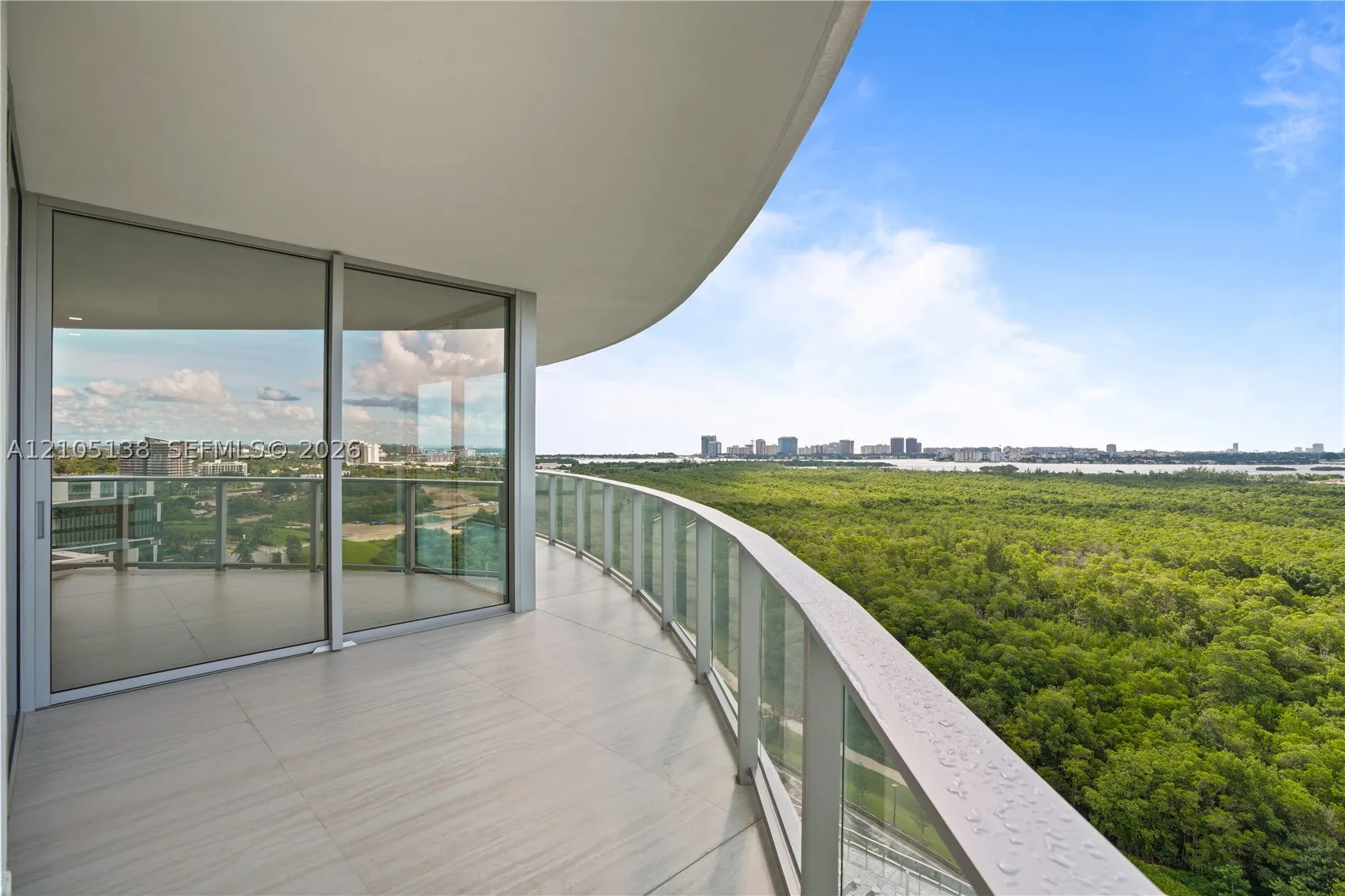 2411 LAGUNA CIRCLE #1505