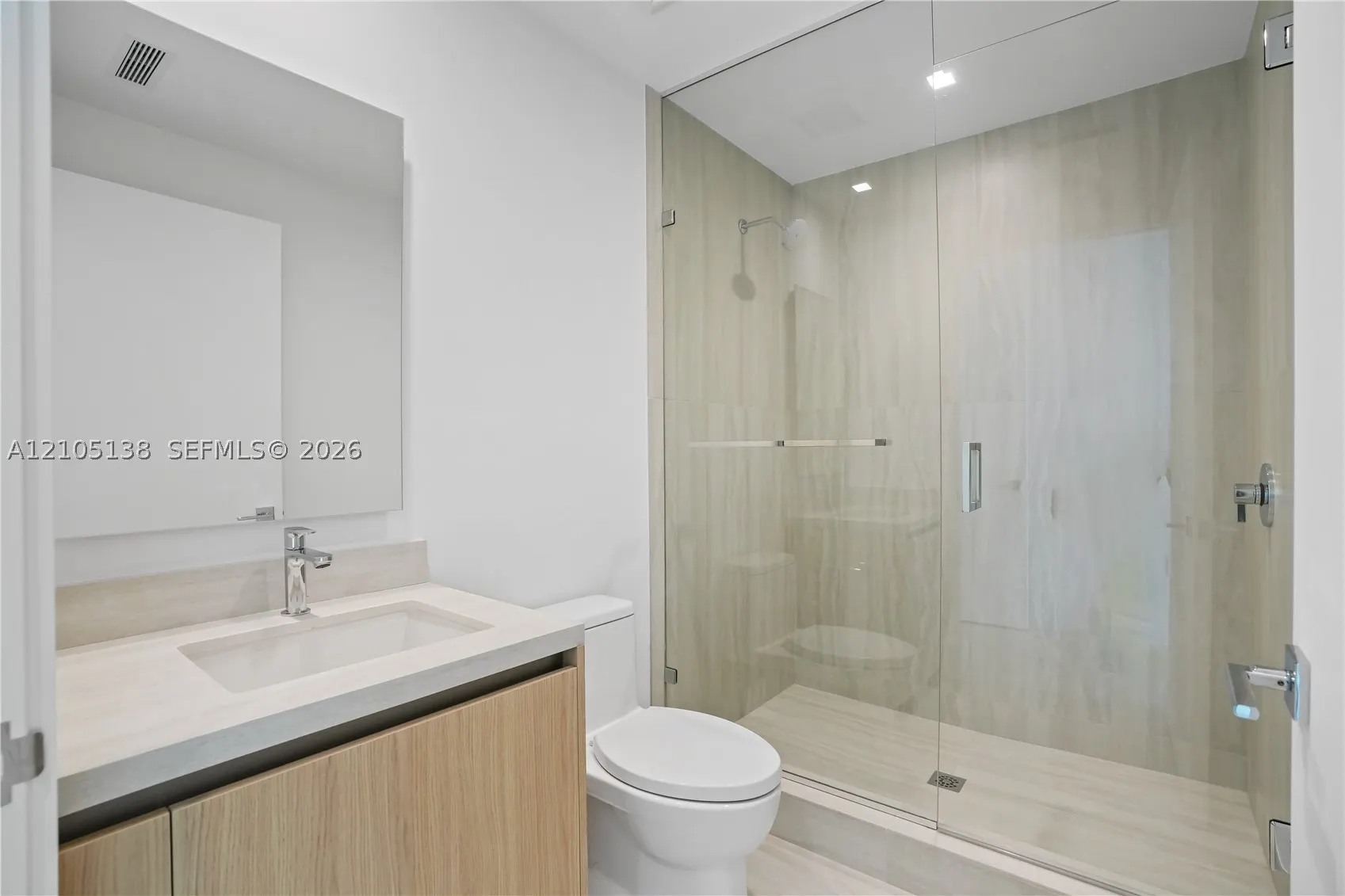2411 LAGUNA CIRCLE #1505