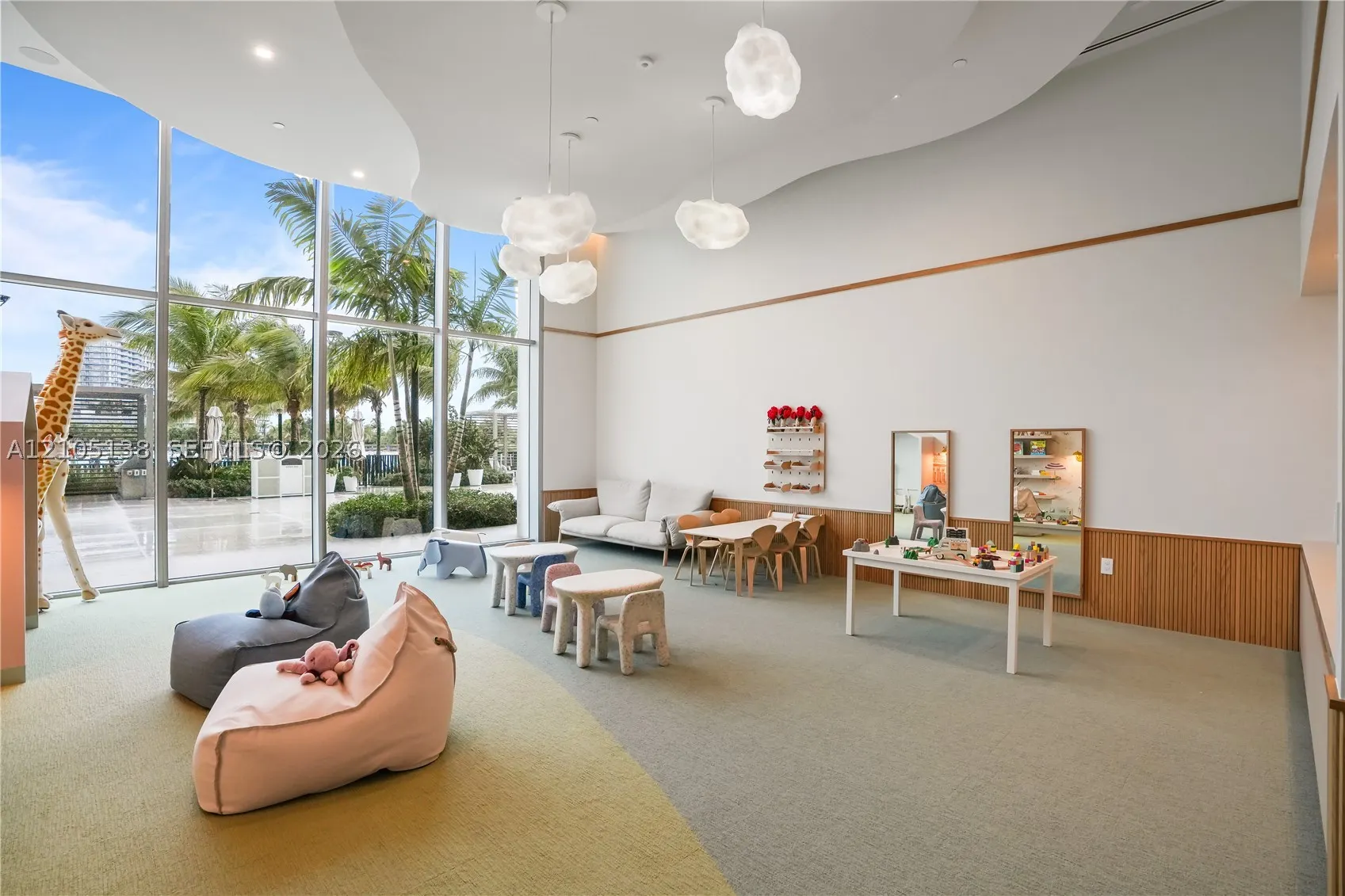 2411 LAGUNA CIRCLE #1505