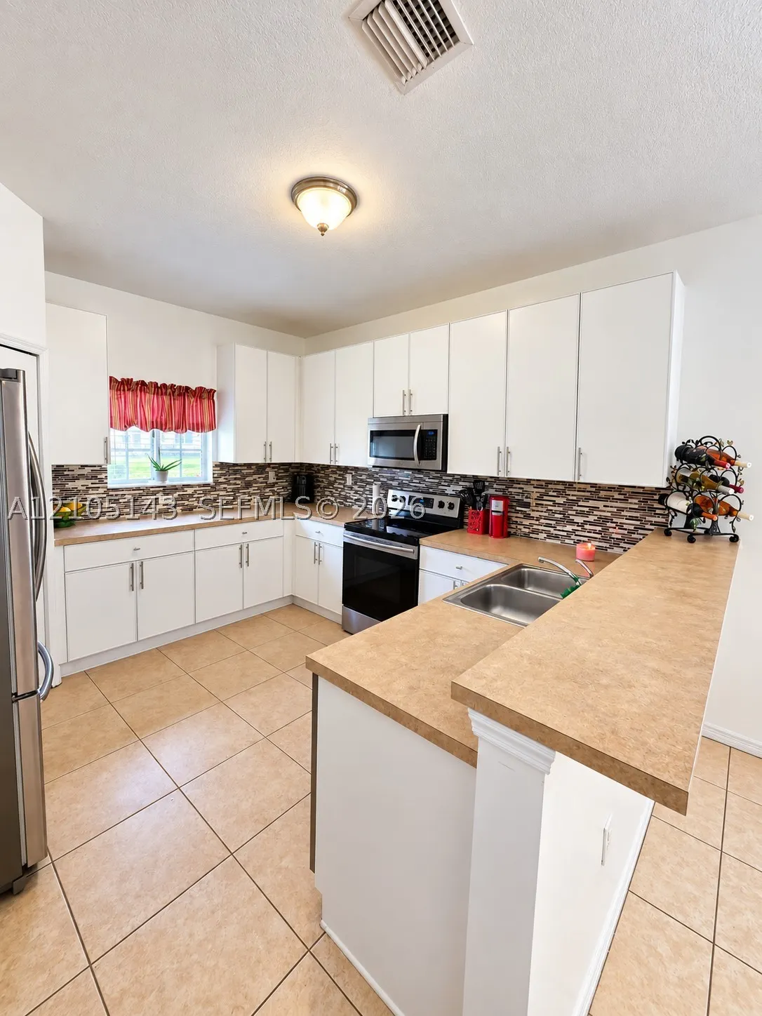 3344 NE 11th Dr