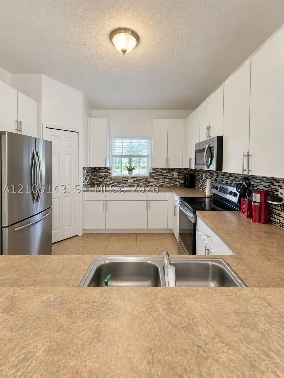 3344 NE 11th Dr