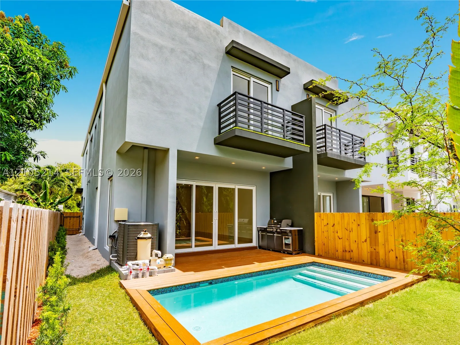 721 SW 7th Ave