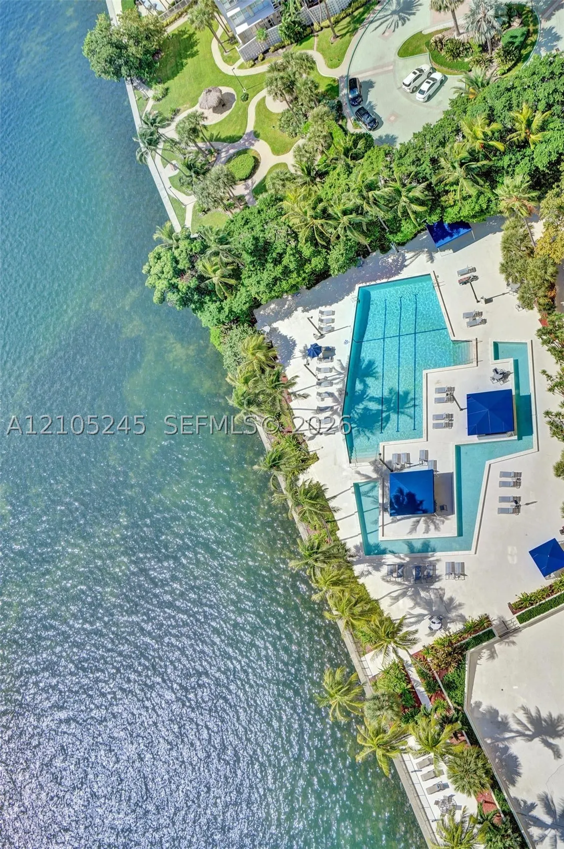 2333 Brickell Ave #2708