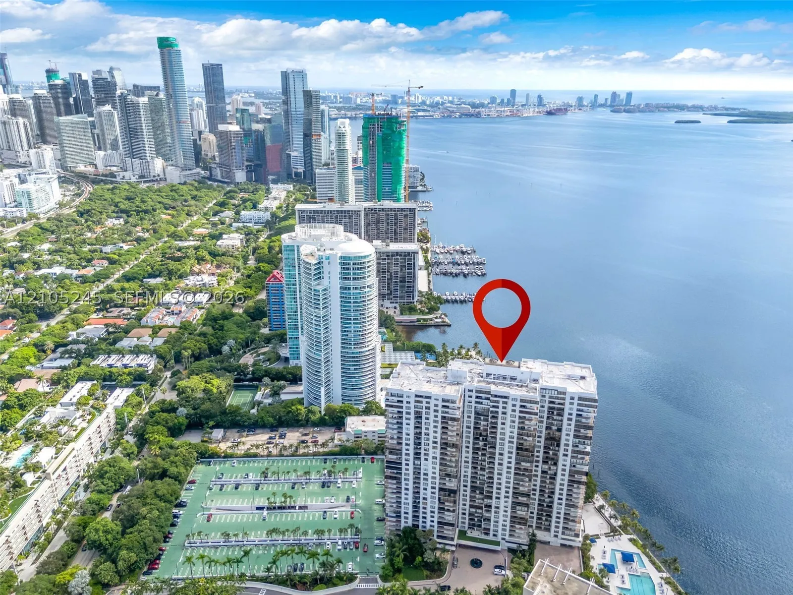2333 Brickell Ave #2708