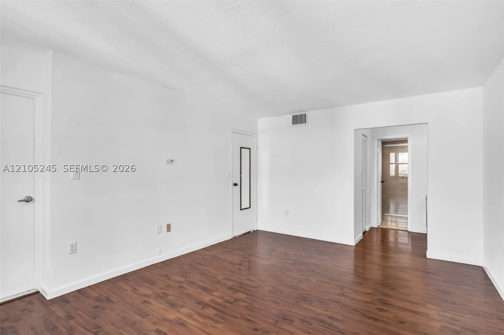 2333 Brickell Ave #2708