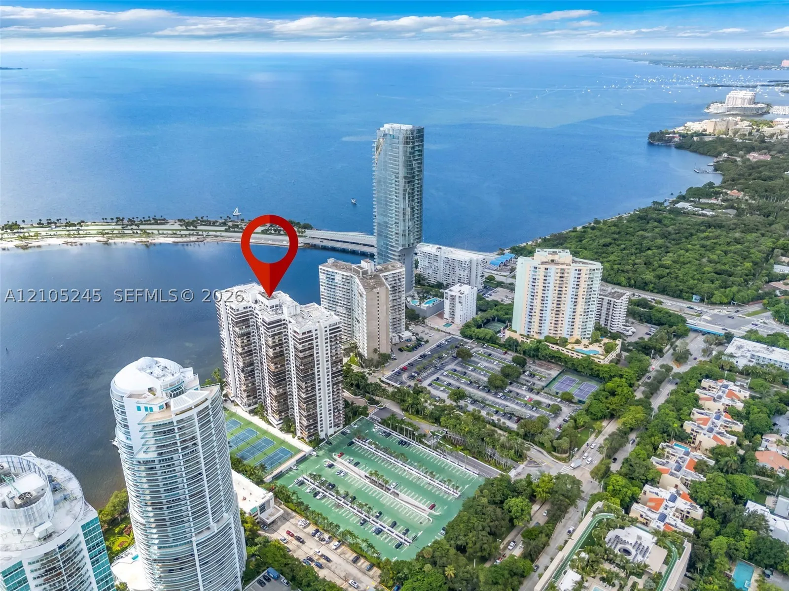 2333 Brickell Ave #2708