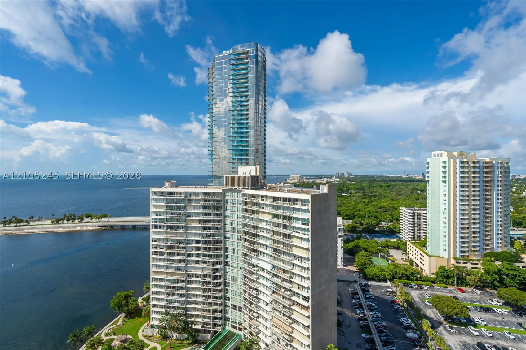 2333 Brickell Ave #2708