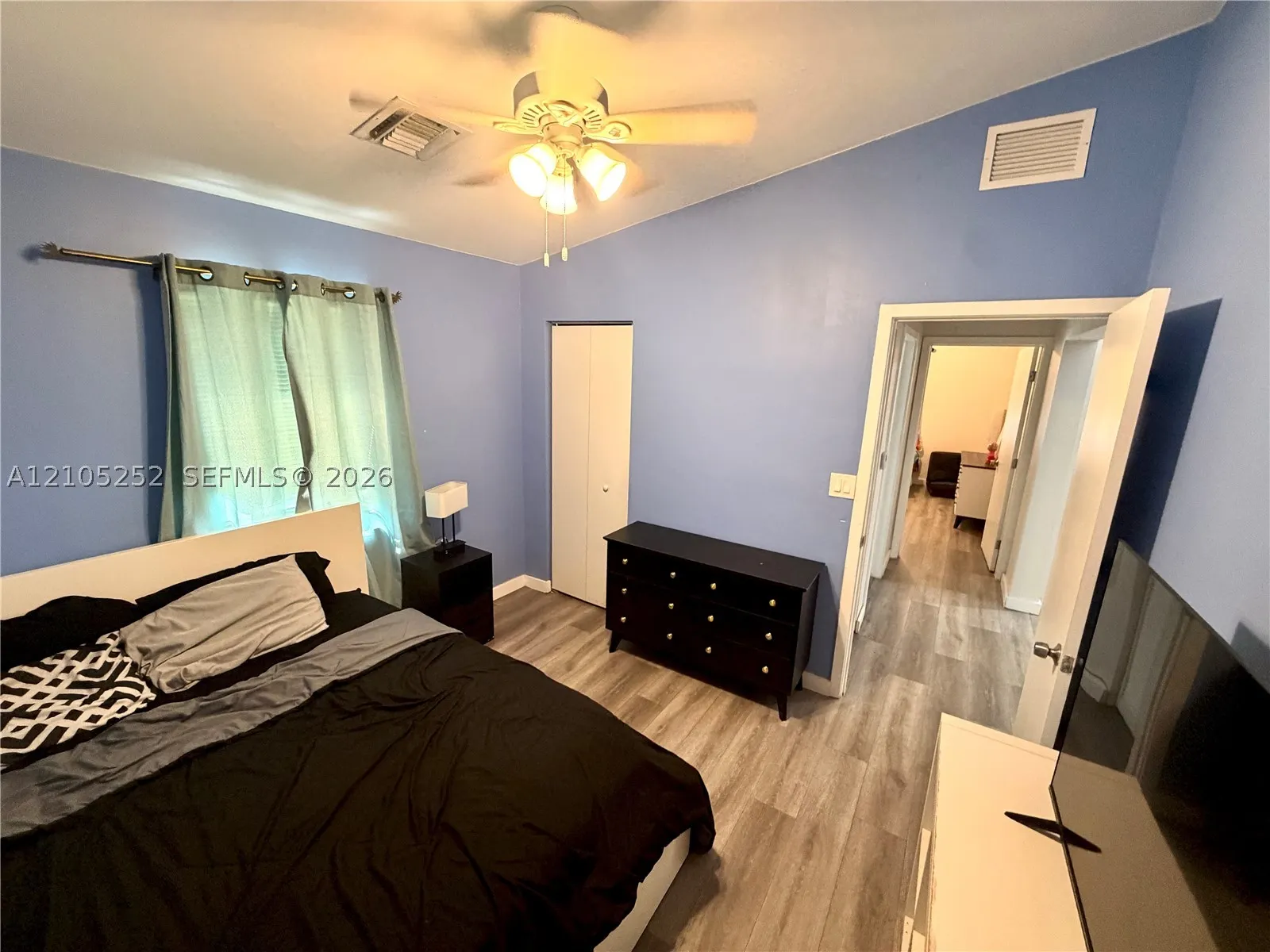 700 NW 17th Ter