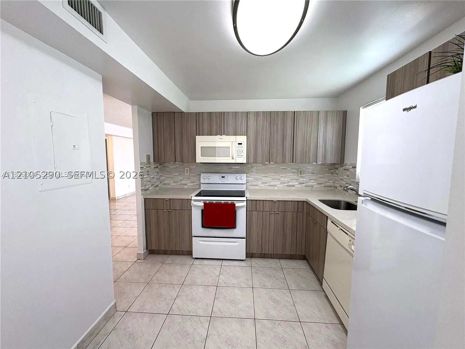 1226 SW 113th Ter #103