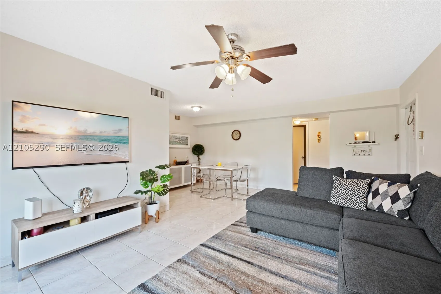 1226 SW 113th Ter #103