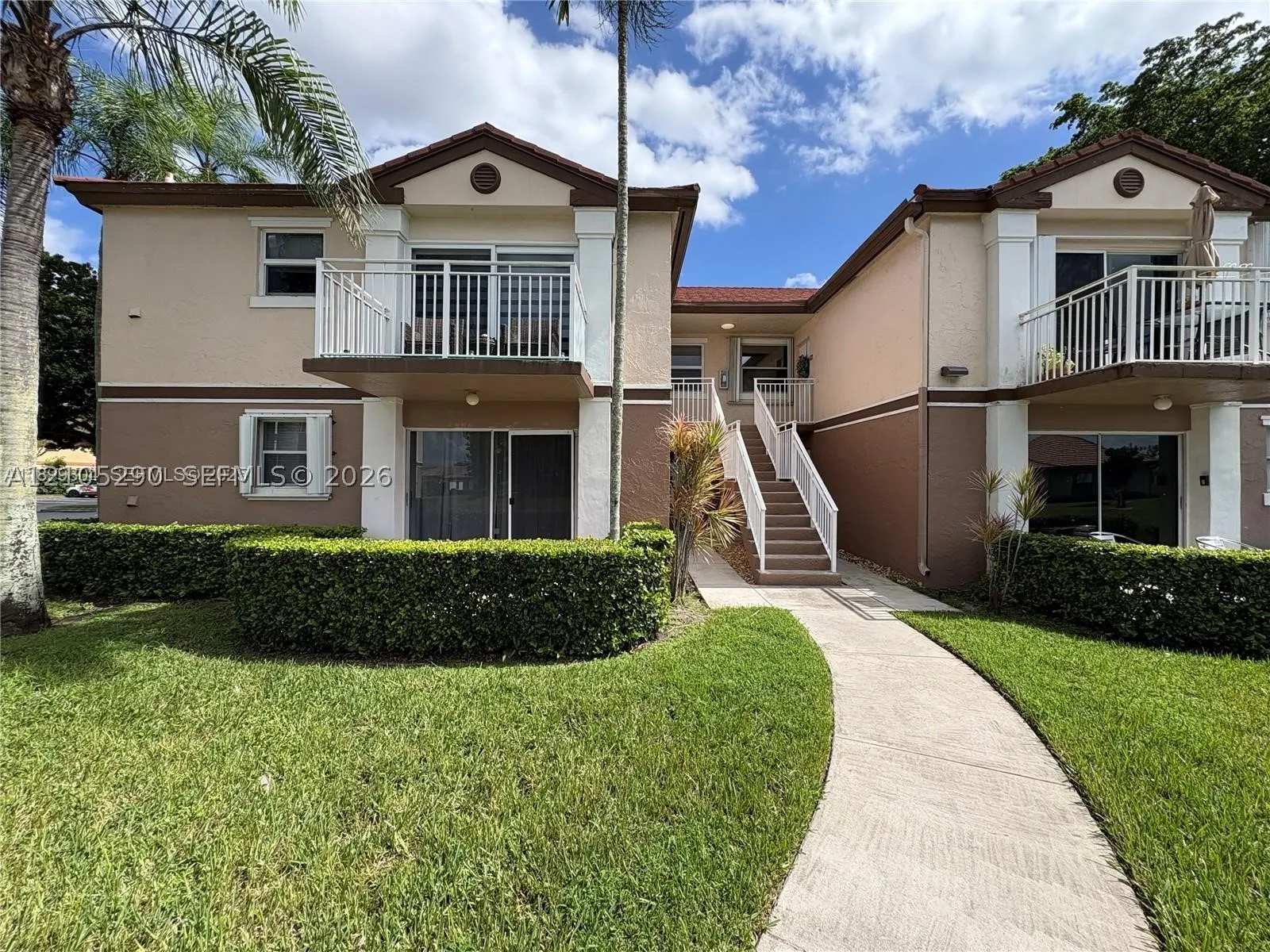 1226 SW 113th Ter #103