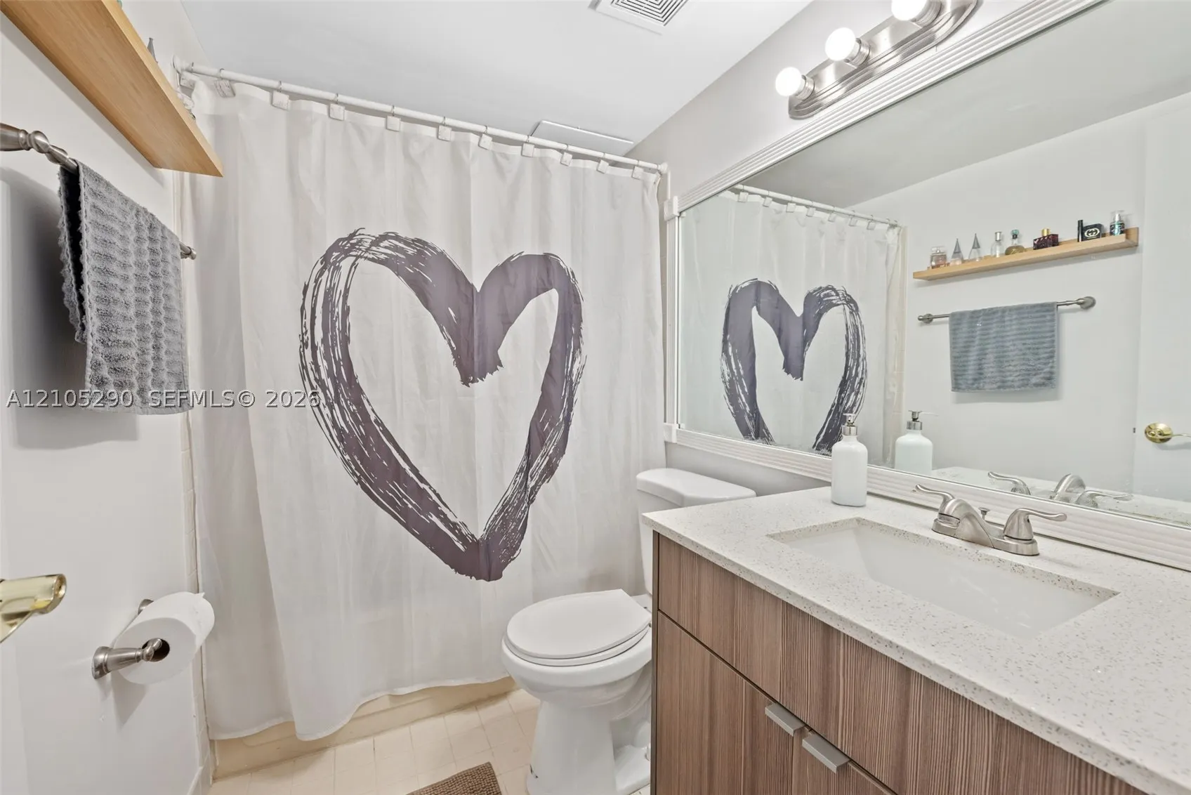 1226 SW 113th Ter #103