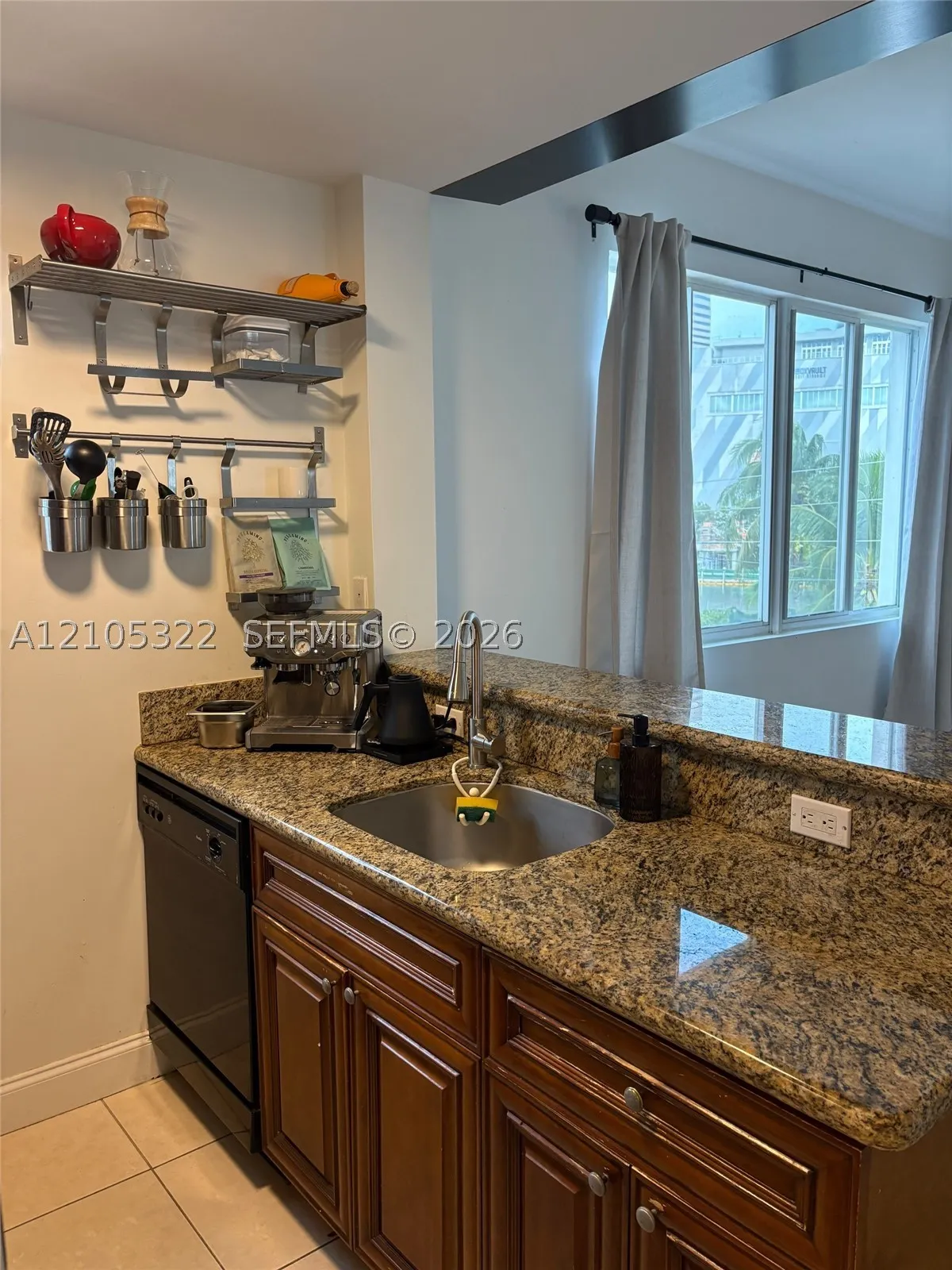 400 SW 2nd St #307