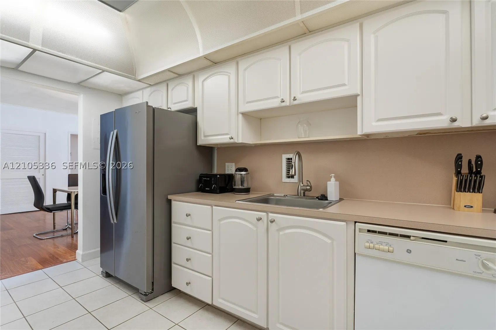 4001 S Ocean Dr #15N