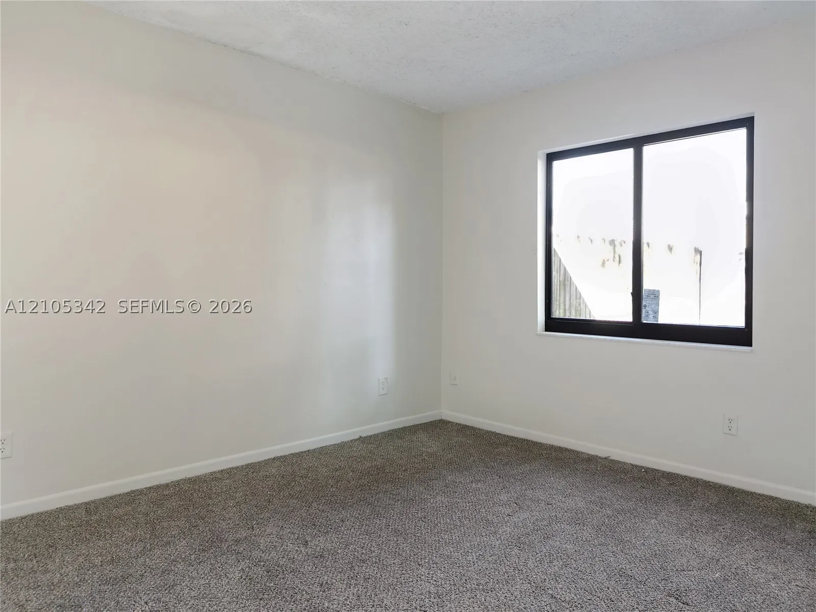 1711 NW 92nd Ave