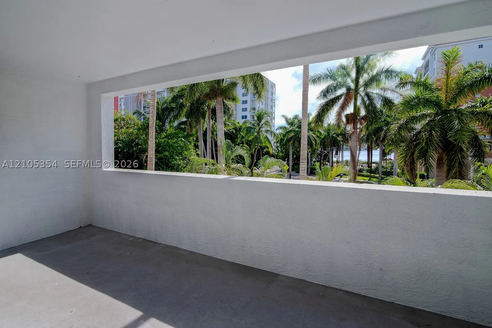 17125 N Bay Rd #3307