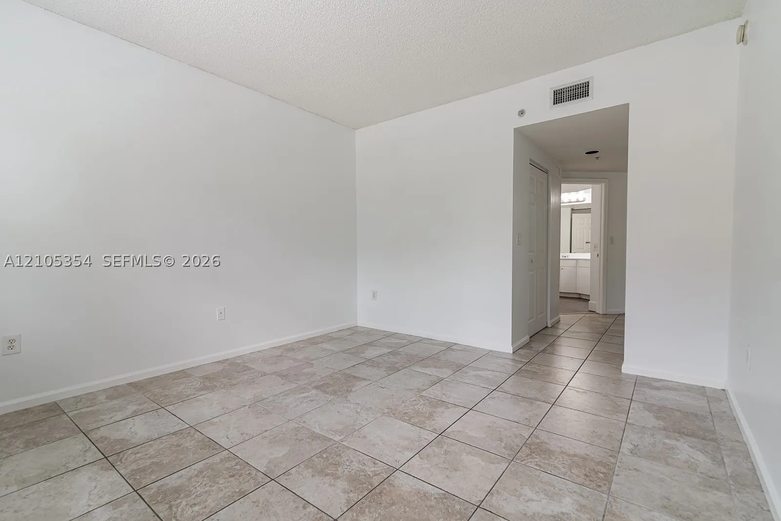 17125 N Bay Rd #3307