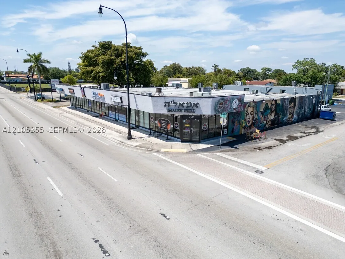 300 W Hallandale Beach Blvd