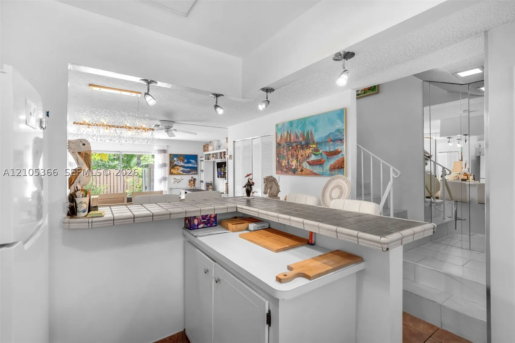 450 SE 7th St #261