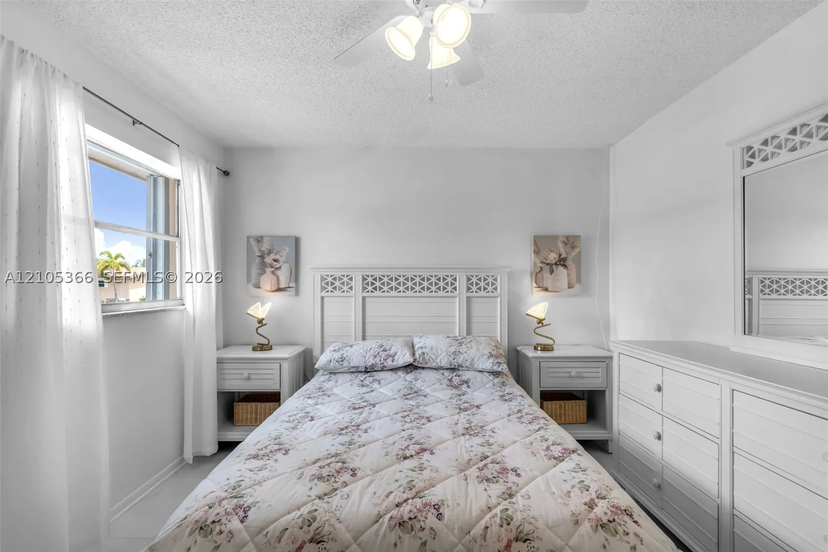 450 SE 7th St #261