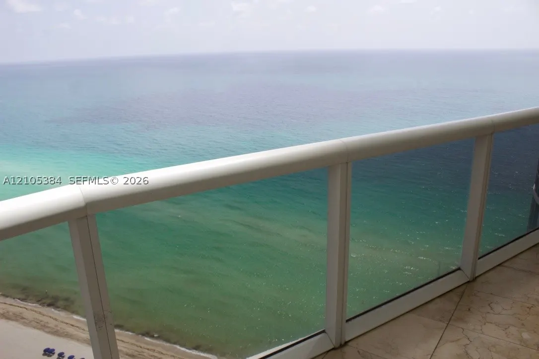16001 Collins Ave #2803
