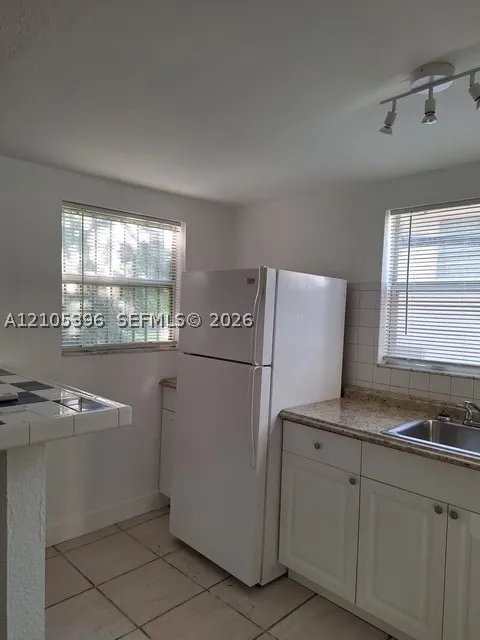 343 NE 25th St #Upper